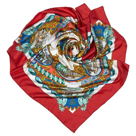 foulard hermes femme vintage|foulards hermes occasion femme.